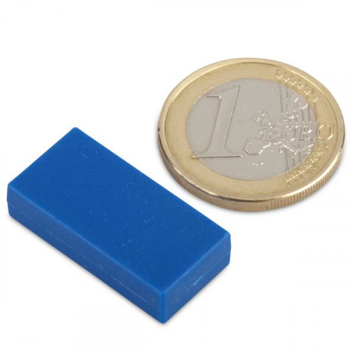 Neodymium magnet 25.4 x 12.7 x 6.3 mm with plastic coating - blue - 3.8 kg