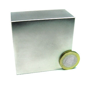Blockmagnet 60.0 x 60.0 x 30.0 mm N45 nickel - holds 130 kg