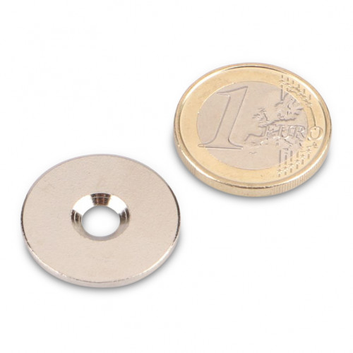 Metal disc Ø 23 mm with hole and countersink nickel