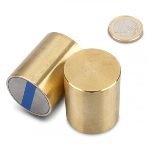 NdFeB Deep pot magnet Ø 32 x 40 mm, brass, tolerance h6 - 71.4 kg