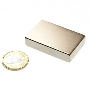Blockmagnet 46.0 x 30.0 x 10.0 mm N40 nickel - holds 28 kg
