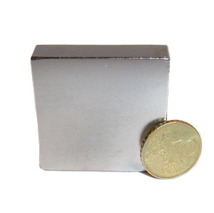 Blockmagnet 40.0 x 40.0 x 10.0 mm N40 nickel - holds 35 kg