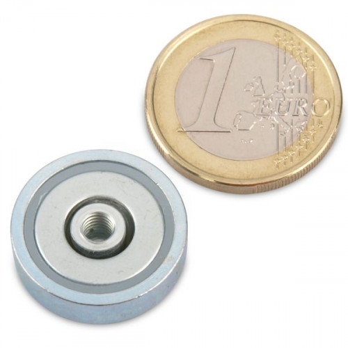 Neodymium pot magnet Ø 20.0 x 6.0 mm, internal thread M4, holds 7,6 kg