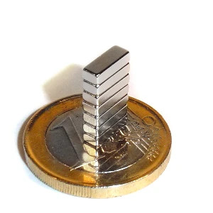Blockmagnet 8.0 x 3.0 x 2.0 mm N44H nickel - holds 650 g