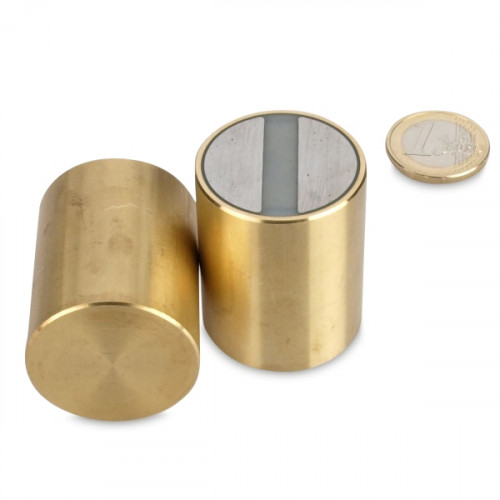 SmCo Deep pot magnet Ø 32 x 40 mm, brass, tolerance h6 - 61.2 kg